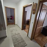 Rejjan Apartments-spacious 2br For 7, Free Parking, Tram To Old Town Апартаменты