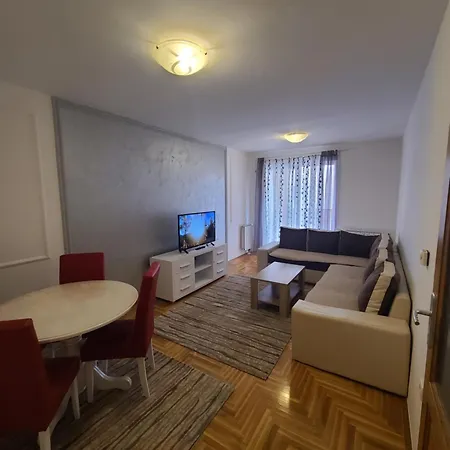 Apartment Rejjan *