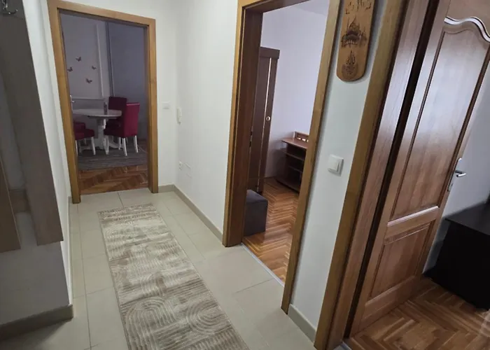 Rejjan Apartments-spacious 2br For 7, Free Parking, Tram To Old Town 公寓