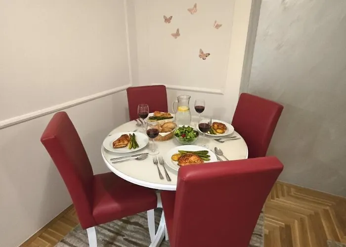 公寓 Rejjan Apartments-spacious 2br For 7, Free Parking, Tram To Old Town